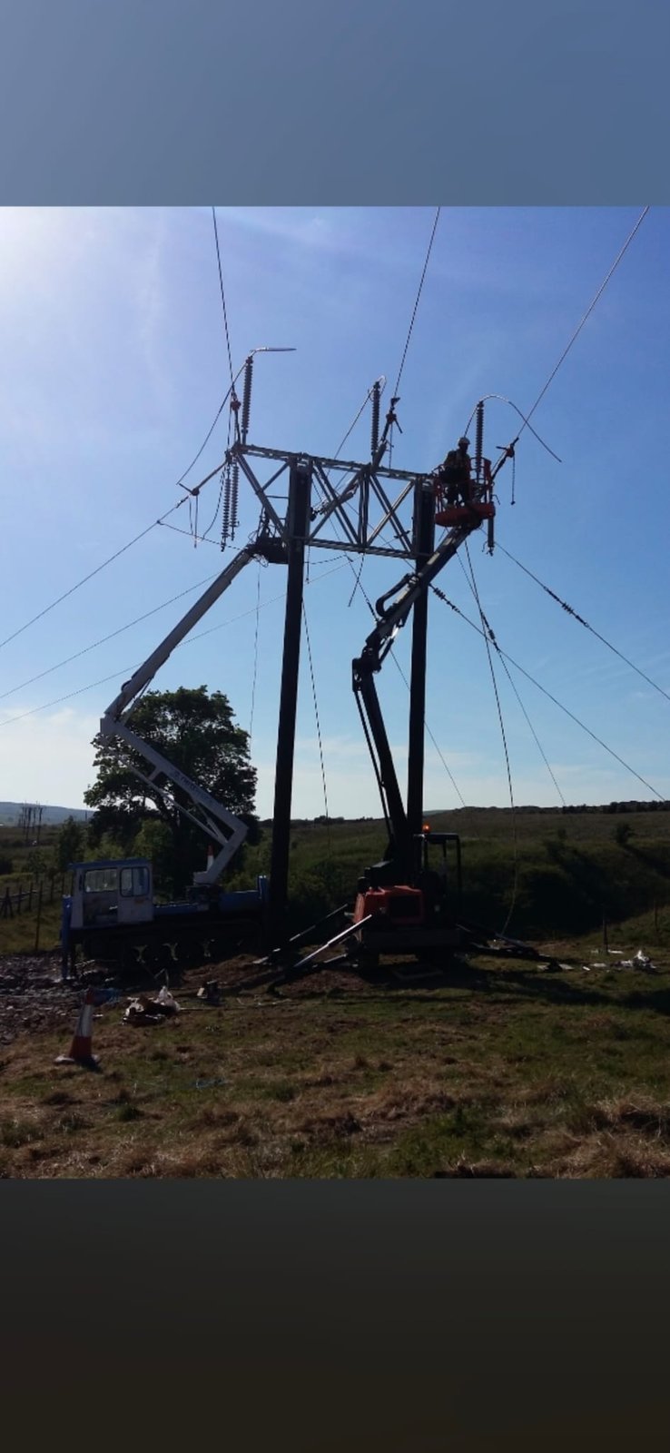 Mast stabilisation
